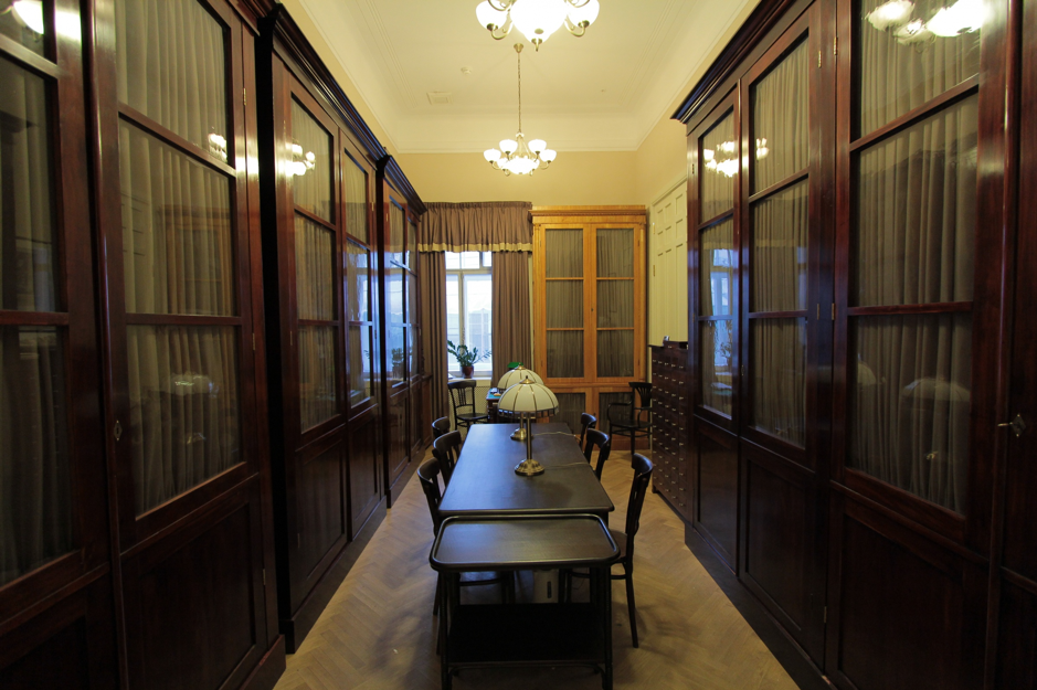Archive experience from Saint Petersburg, Russia