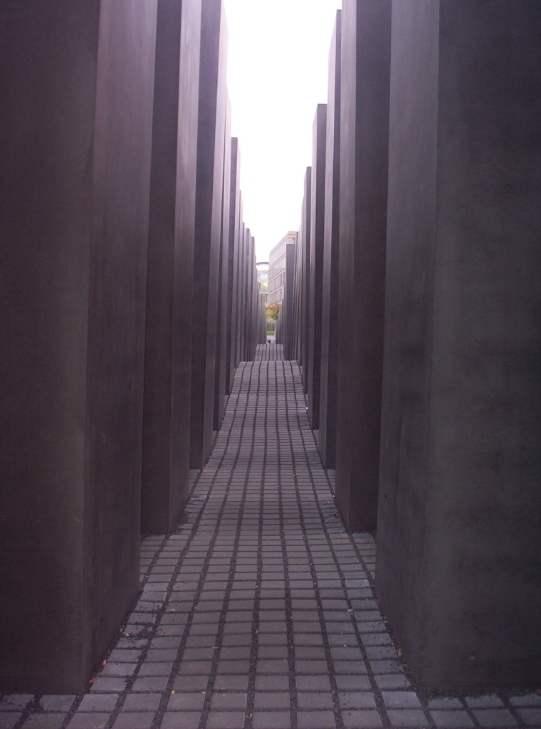 Holocaust_memorial_Berlin